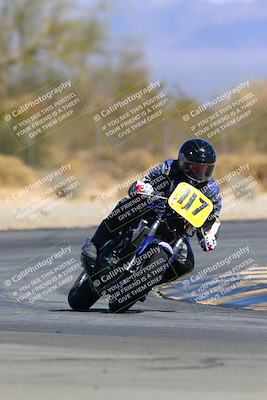 media/Mar-12-2022-SoCal Trackdays (Sat) [[152081554b]]/Turn 2 (1145am)/